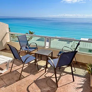 Brisas Shores Penthouse Beachfront, Ocean View Terrace Zone, 2 Bedrooms Apartment Cancun